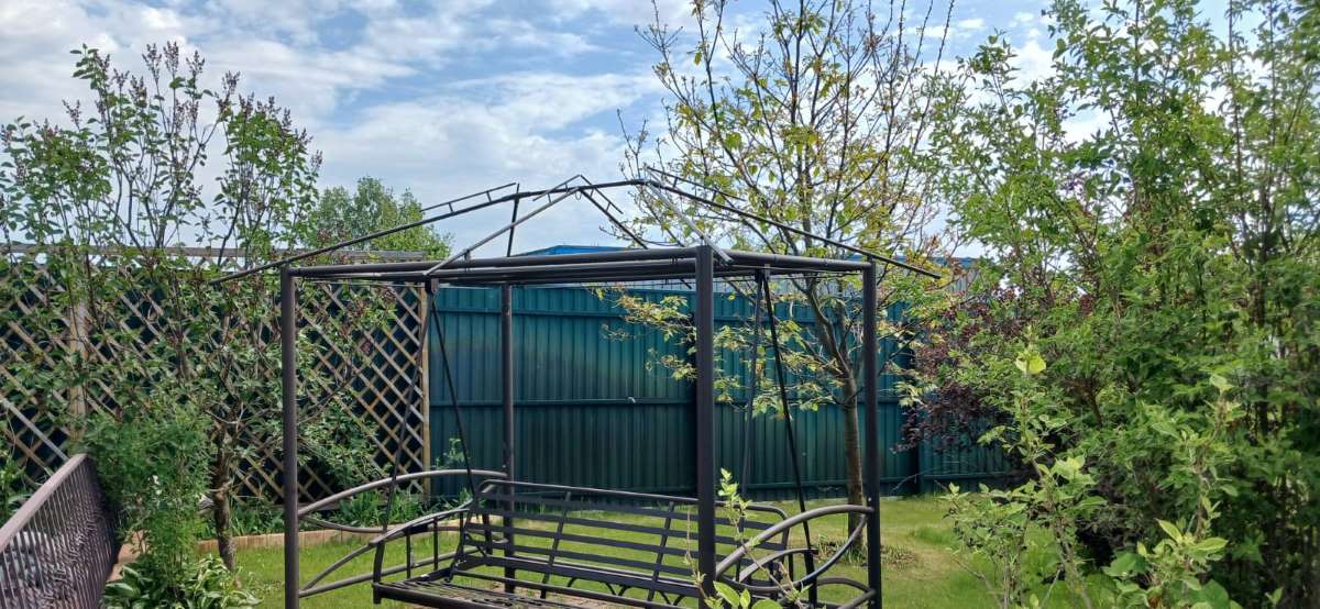 Навесы и каркасы